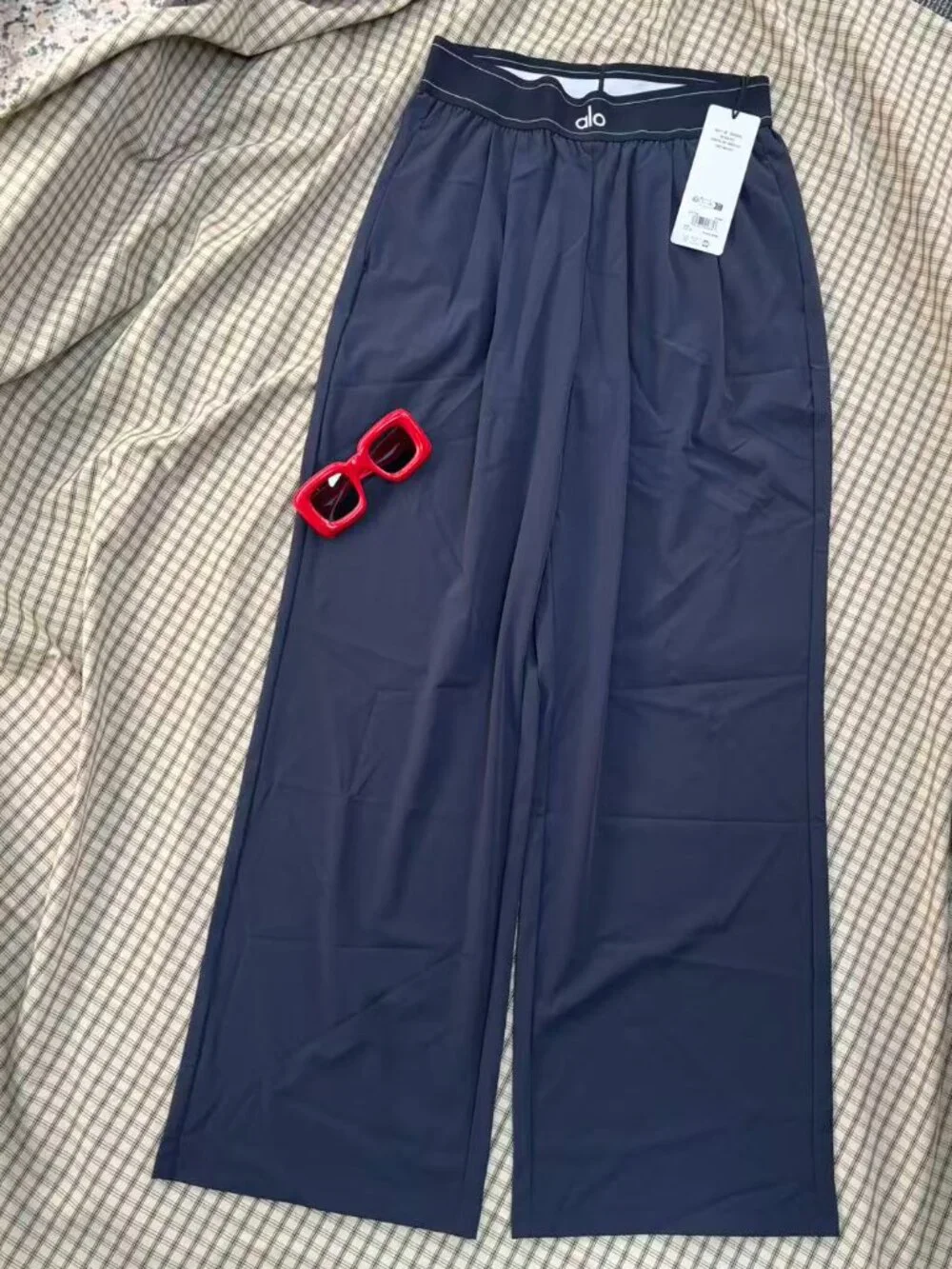 ✨NWT Alo Yoga Suit Up Trouser Navy Blue Regular Version 30 inches in length - Picture 7 of 10
